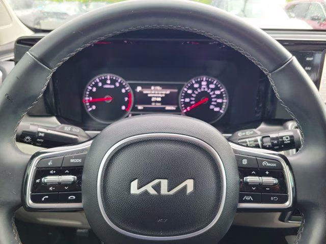 2023 Glacial White Pearl Kia Sorento S FWD SUV