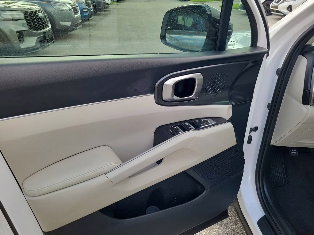 2023 Glacial White Pearl Kia Sorento S FWD SUV