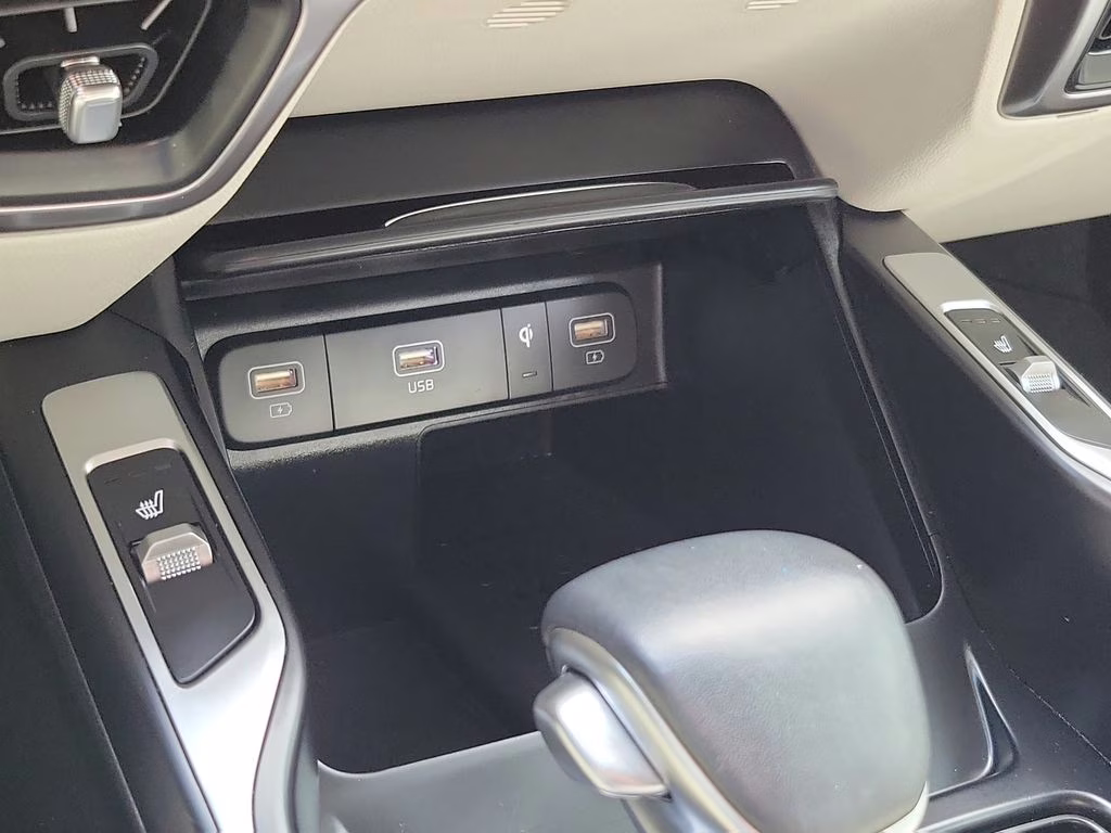 2023 Glacial White Pearl Kia Sorento S FWD SUV