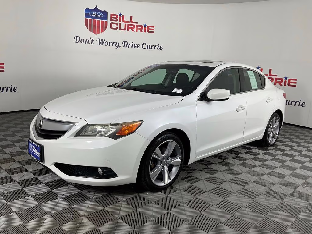 2014 White Acura ILX 2.0L FWD Sedan