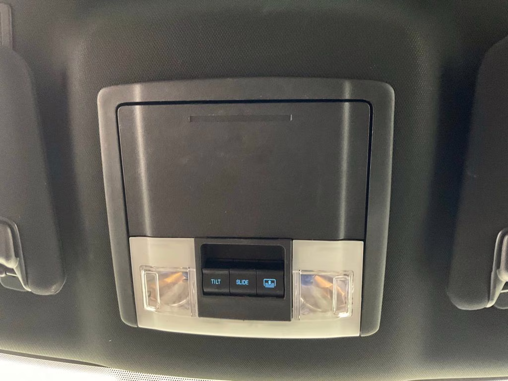 2019 Magnetic Ford Explorer Limited FWD SUV