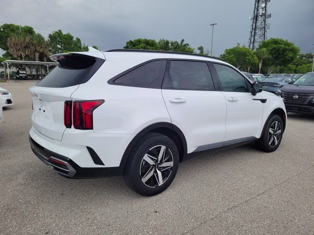 2023 Glacial White Pearl Kia Sorento S FWD SUV