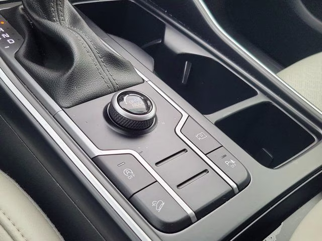 2023 Glacial White Pearl Kia Sorento S FWD SUV