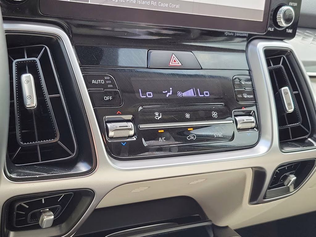 2023 White Pearl Kia Sorento S FWD SUV