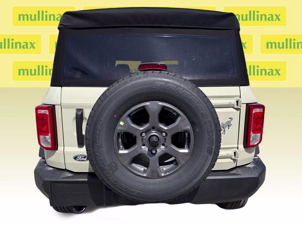 2026 Desert Sand Ford Bronco Big Bend 4X4 SUV