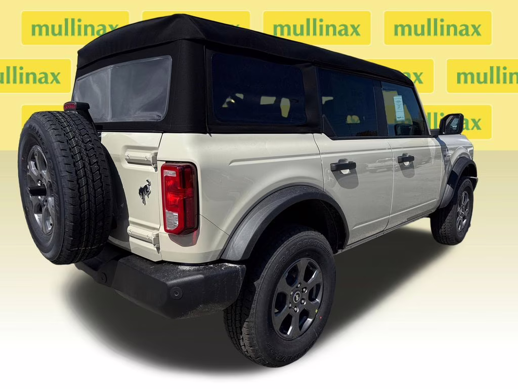 2026 Desert Sand Ford Bronco Big Bend 4X4 SUV