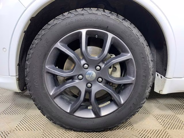 2018 White Knuckle Clearcoat Dodge Durango R/T AWD SUV