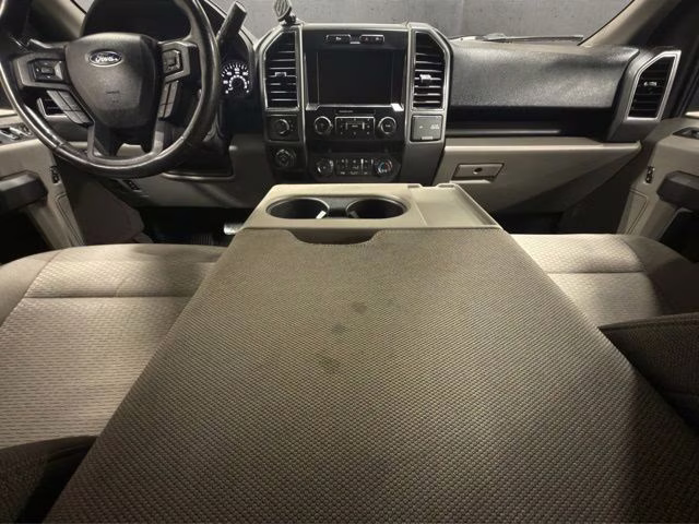 2020 Velocity Blue Metallic Ford F-150 XLT 4X4 Truck