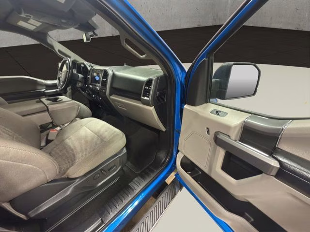 2020 Velocity Blue Metallic Ford F-150 XLT 4X4 Truck