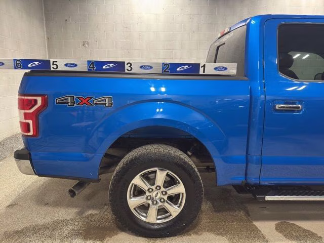 2020 Velocity Blue Metallic Ford F-150 XLT 4X4 Truck