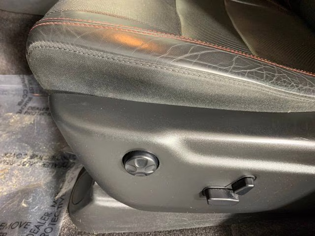 2018 White Knuckle Clearcoat Dodge Durango R/T AWD SUV