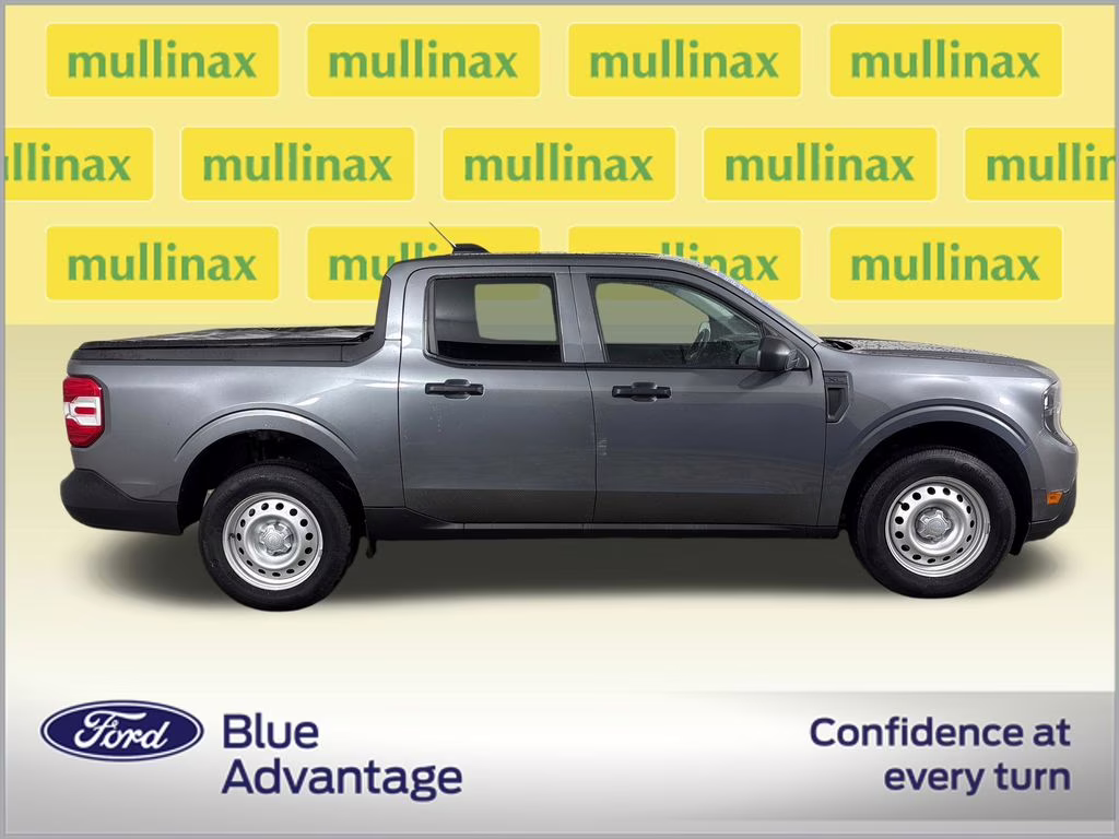 2025 Gray Metallic Ford Maverick XL AWD Truck