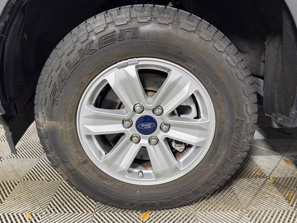 2020 Magnetic Metallic Ford F-150 XLT RWD Truck