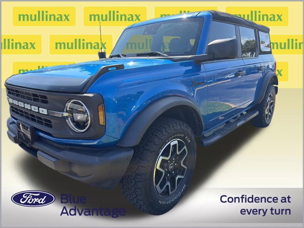 2022 Blue Metallic Ford Bronco Base 4X4 SUV