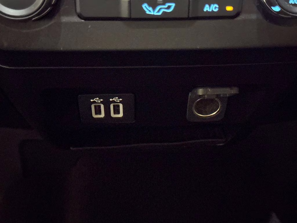 2020 Magnetic Metallic Ford F-150 XLT RWD Truck