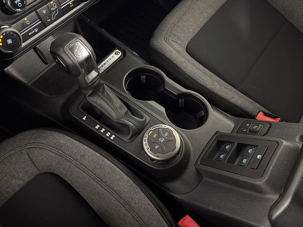 2022 Blue Metallic Ford Bronco Base 4X4 SUV