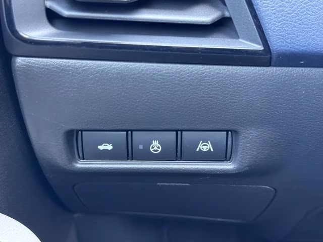 2026 Aspen White Tricoat Nissan Sentra SL FWD Sedan