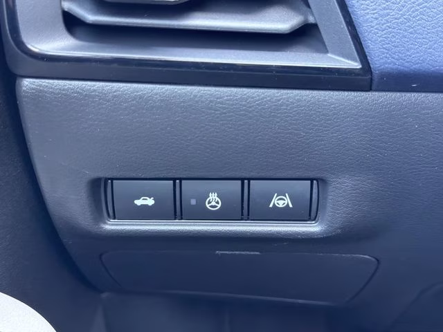 2026 Aspen White Tricoat Nissan Sentra SL FWD Sedan