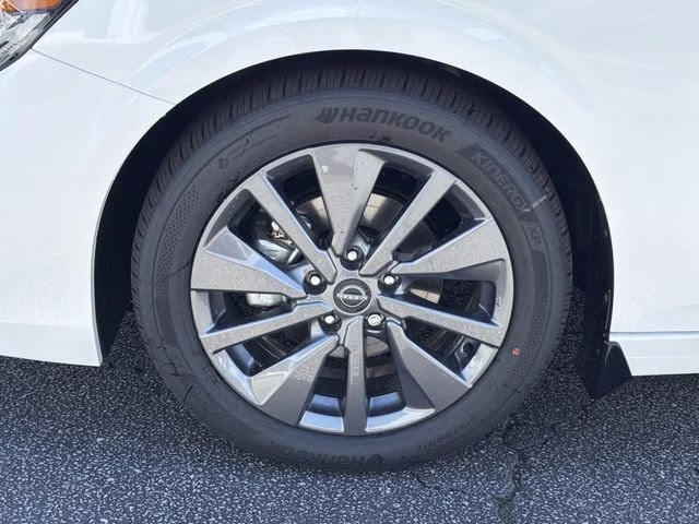 2026 Aspen White Tricoat Nissan Sentra SL FWD Sedan