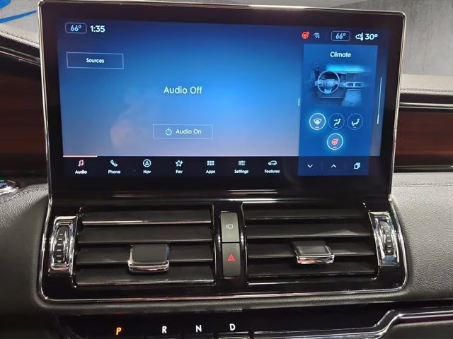 2023 Infinite Black Metallic Clearcoat Lincoln Navigator L Reserve 4X4 SUV