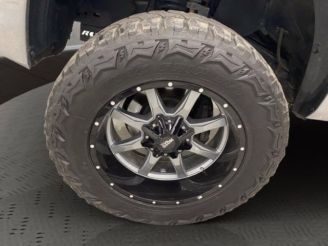 2011 Silver Sky Metallic Toyota Tundra Grade 4X4 Truck