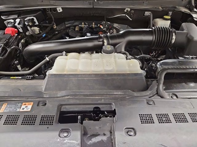 2023 Infinite Black Metallic Clearcoat Lincoln Navigator L Reserve 4X4 SUV