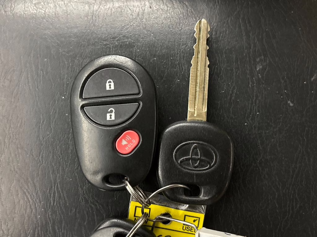 2015 Blue Ribbon Metallic Toyota Tacoma PreRunner RWD Truck