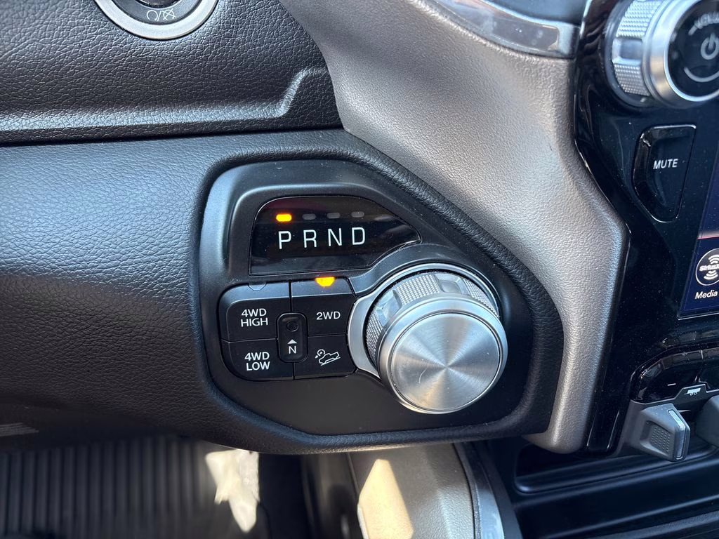 2021 Granite Crystal Metallic Clearcoat Ram 2500 Laramie 4X4 Truck