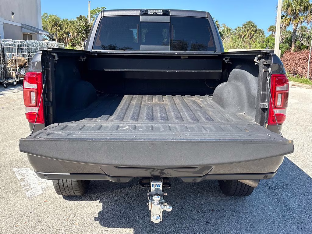 2021 Granite Crystal Metallic Clearcoat Ram 2500 Laramie 4X4 Truck