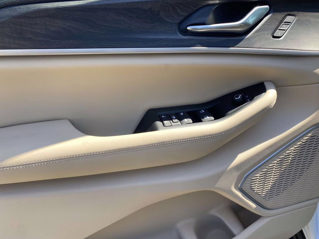 2026 Bright White Clearcoat Jeep Grand Cherokee L Limited RWD SUV