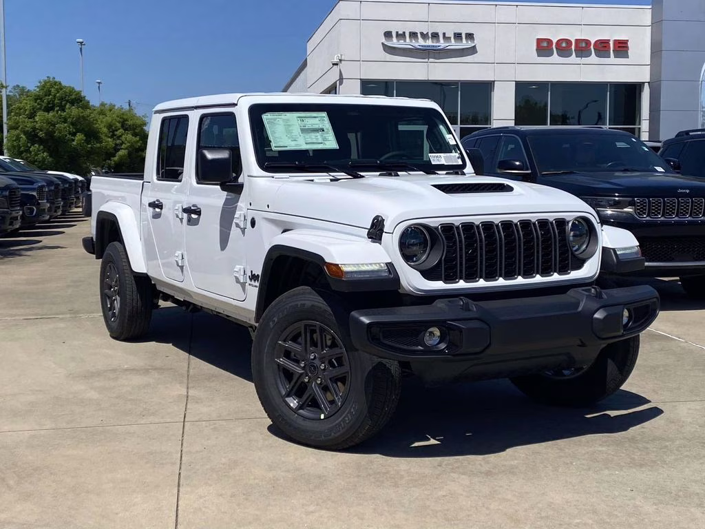 2026 Bright White Clearcoat Jeep Gladiator Sport S 4X4 Truck