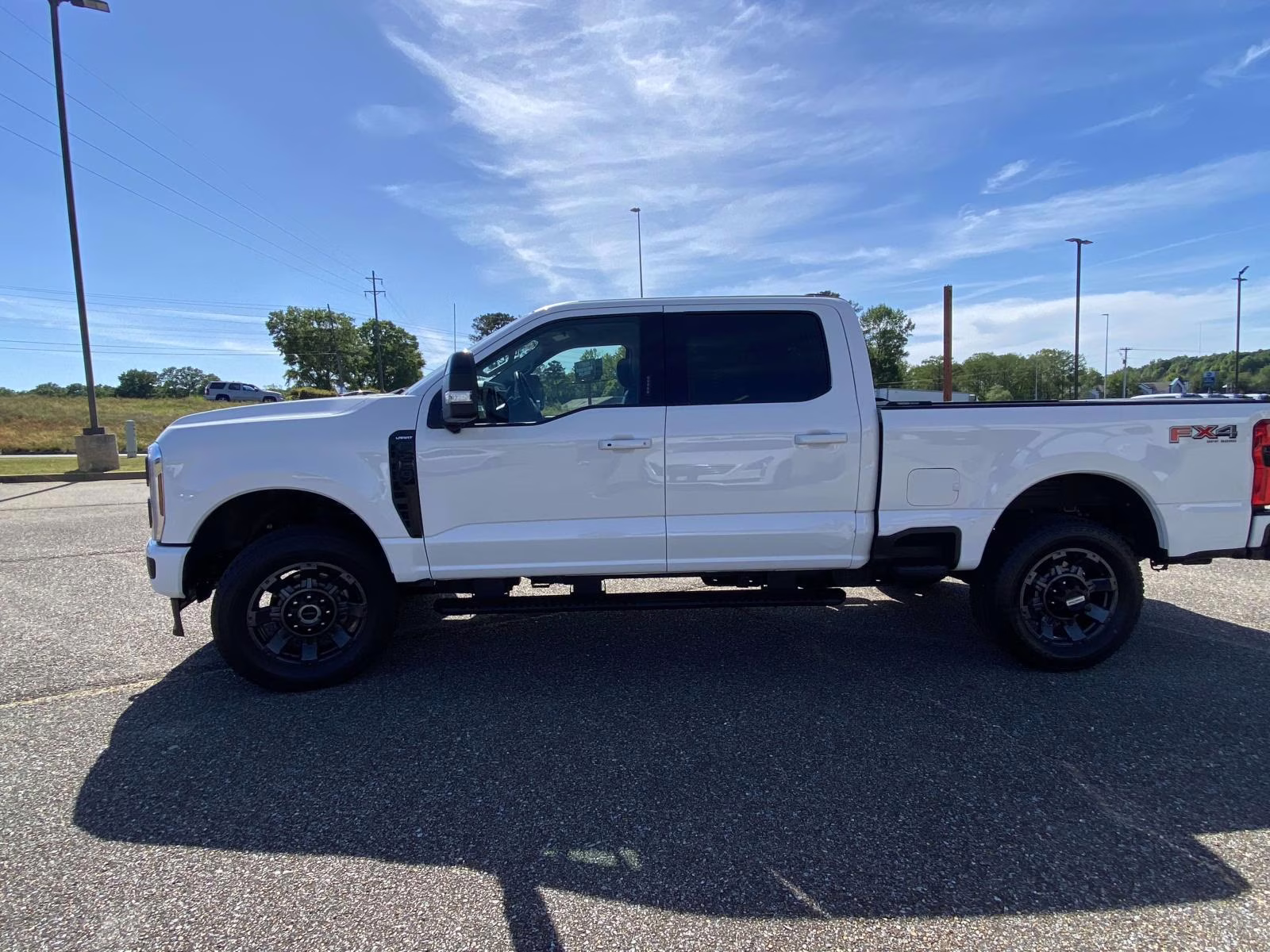 2024 White Metallic Ford Super Duty F-250 SRW Lariat 4X4 Truck