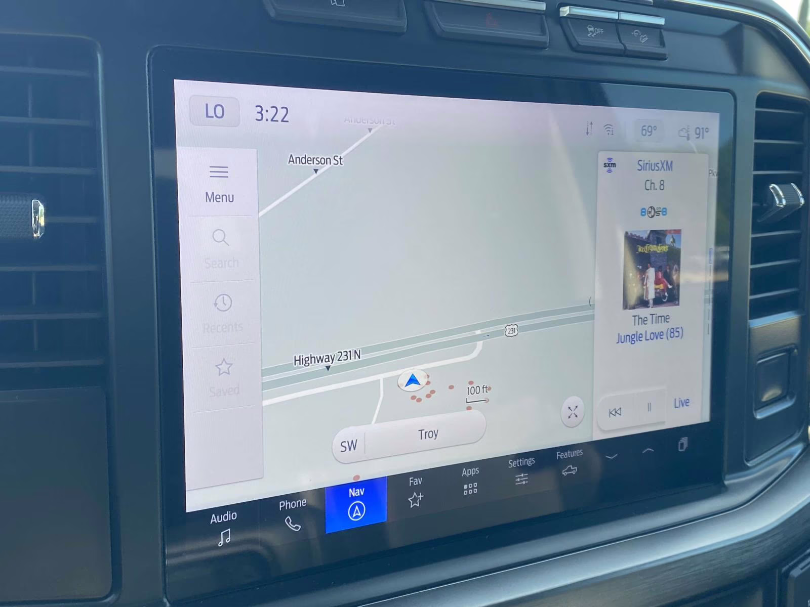 2024 White Metallic Ford Super Duty F-250 SRW Lariat 4X4 Truck