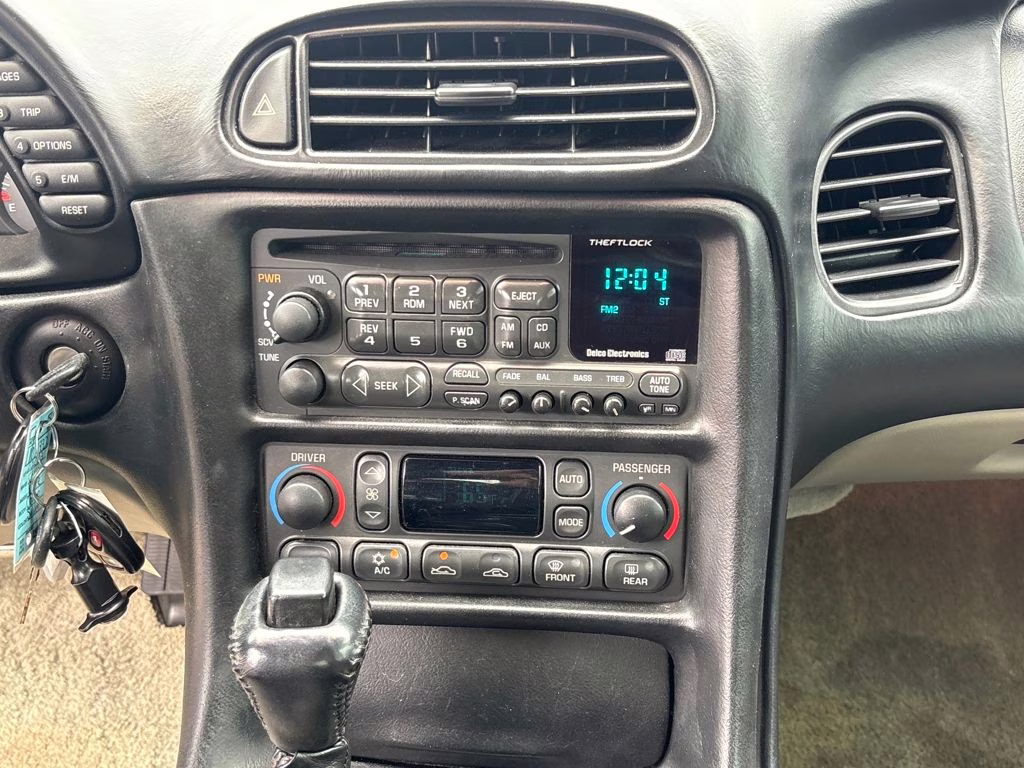 2003 Medium Spiral Gray Metallic Chevrolet Corvette Base RWD Coupe