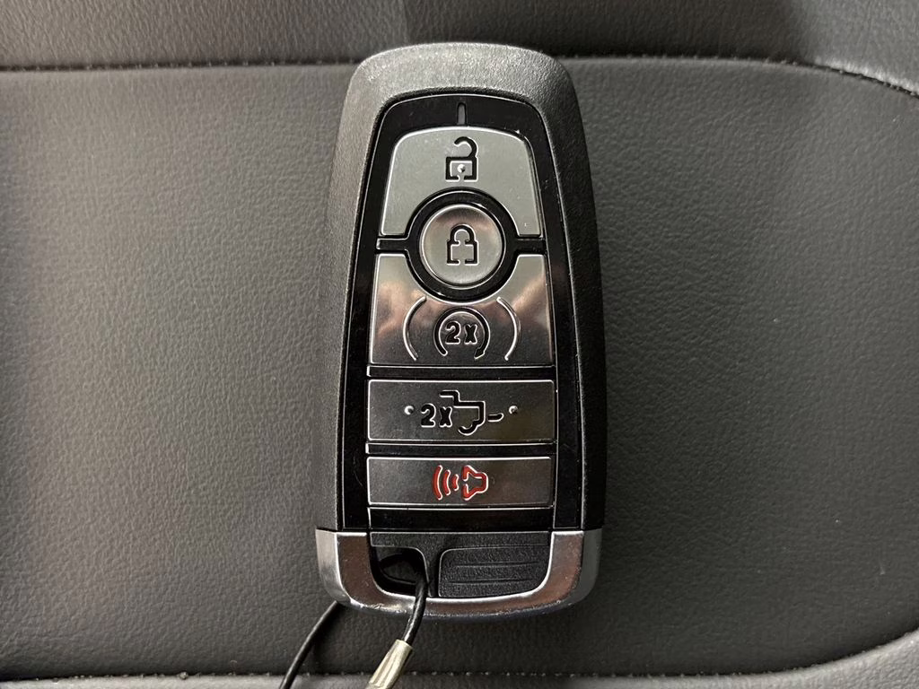 2025 Blue Metallic Ford Expedition Max Active RWD SUV