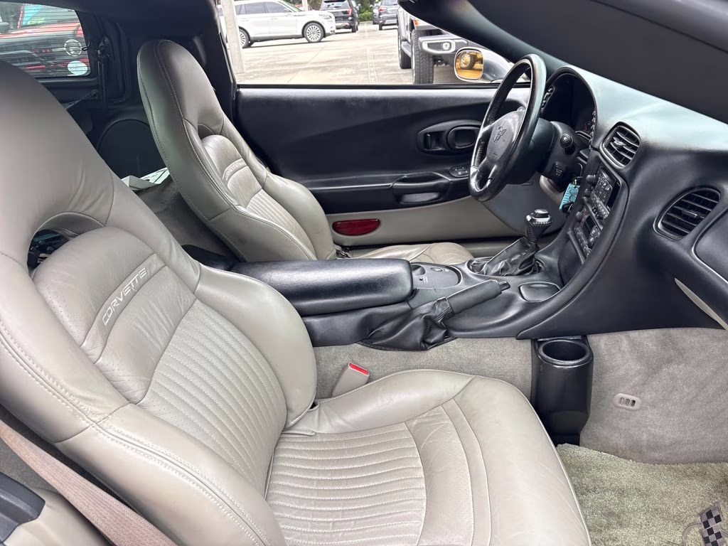 2003 Medium Spiral Gray Metallic Chevrolet Corvette Base RWD Coupe