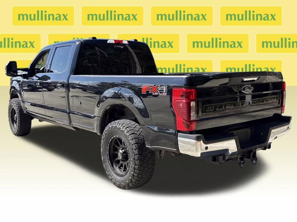 2021 Black Metallic Ford Super Duty F-350 SRW Lariat 4X4 Truck