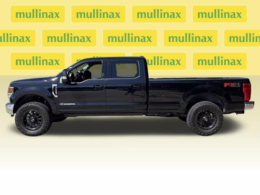 2021 Black Metallic Ford Super Duty F-350 SRW Lariat 4X4 Truck