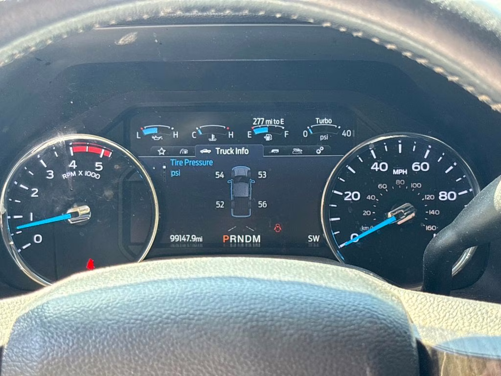 2021 Black Metallic Ford Super Duty F-350 SRW Lariat 4X4 Truck