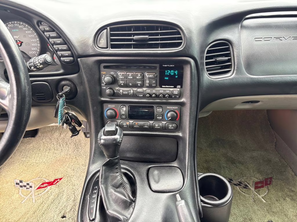 2003 Medium Spiral Gray Metallic Chevrolet Corvette Base RWD Coupe