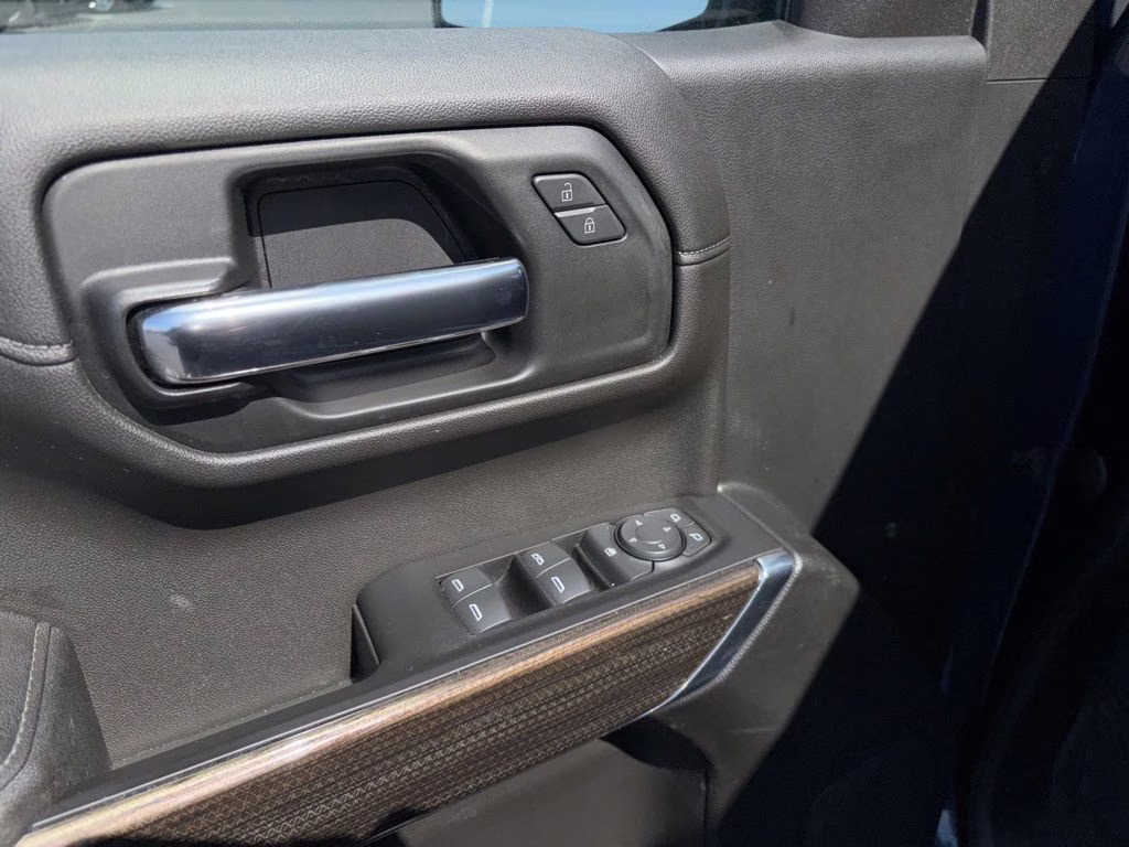 2022 Northsky Blue Metallic Chevrolet Silverado RST 4X4 Truck