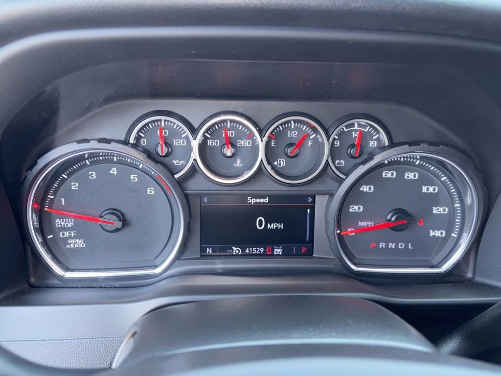 2022 Northsky Blue Metallic Chevrolet Silverado RST 4X4 Truck