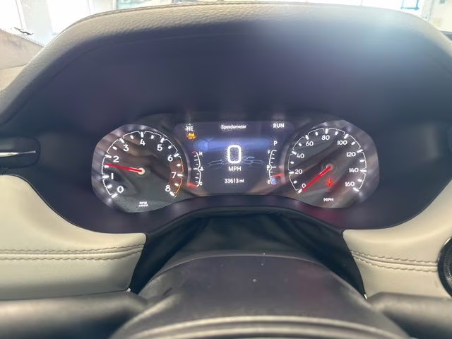 2025 Bright White Clearcoat Jeep Compass Limited 4X4 SUV