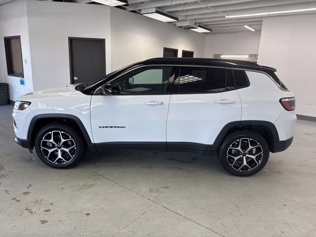 2025 Bright White Clearcoat Jeep Compass Limited 4X4 SUV