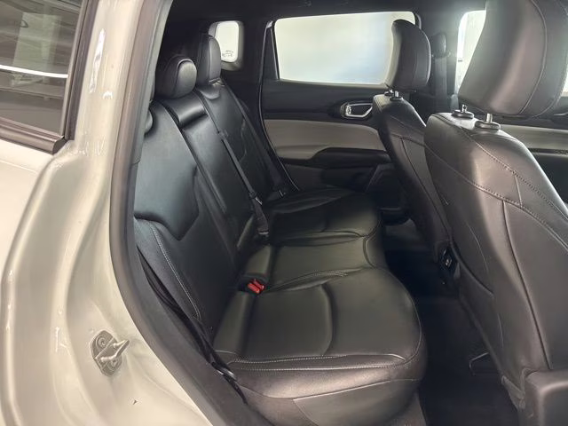 2025 Bright White Clearcoat Jeep Compass Limited 4X4 SUV