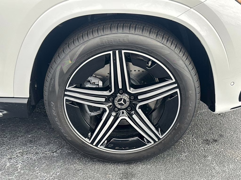 2026 135/885white Mercedes-Benz GLE GLE 450 AWD SUV