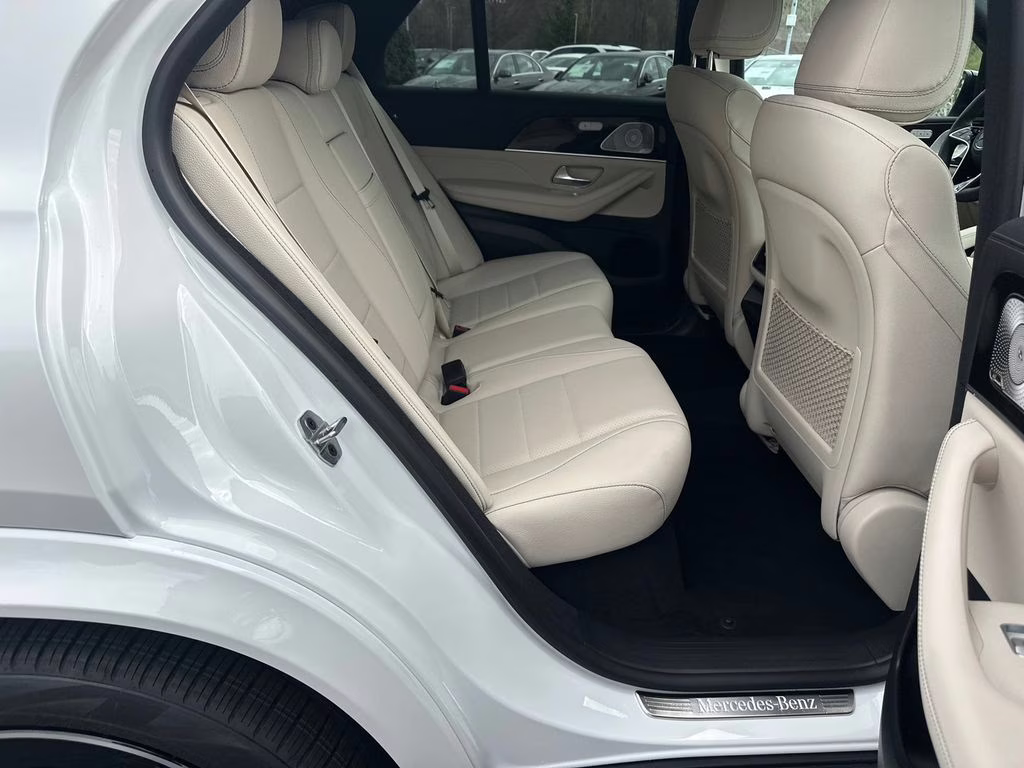 2026 135/885white Mercedes-Benz GLE GLE 450 AWD SUV