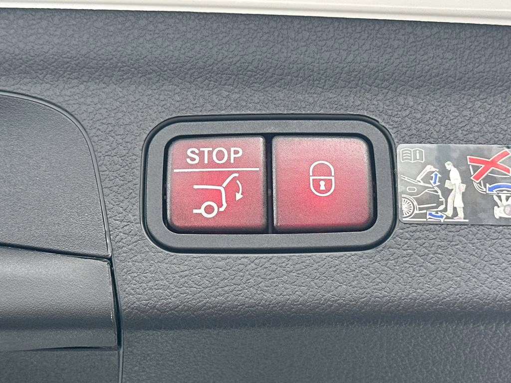 2026 135/885white Mercedes-Benz GLE GLE 450 AWD SUV