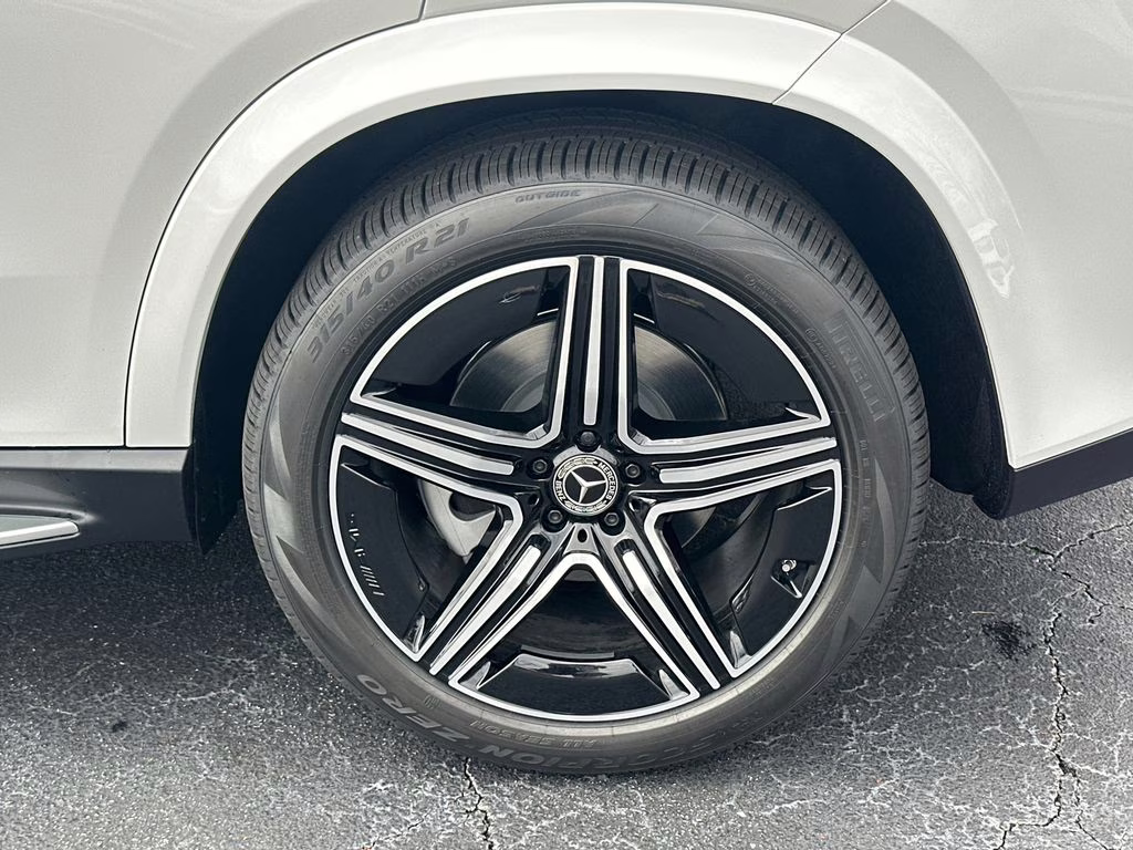 2026 135/885white Mercedes-Benz GLE GLE 450 AWD SUV