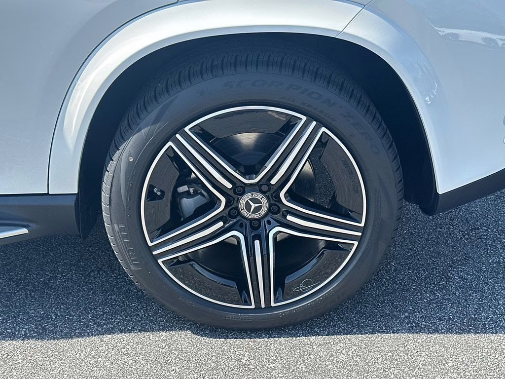 2026 124/149white Mercedes-Benz GLE GLE 450 AWD SUV